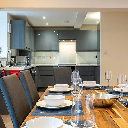 Ferienhaus The Warren - Town Centre, With Parking