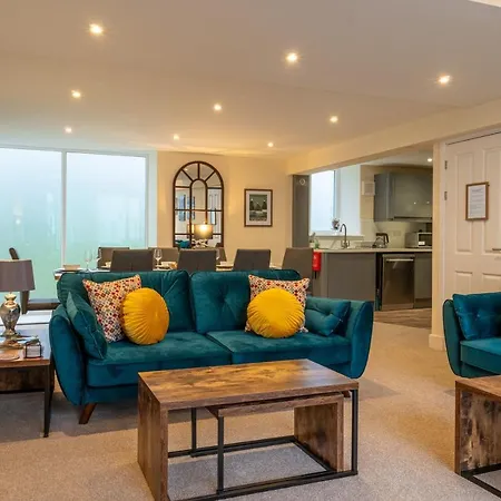 Tatil Evi The Warren - Town Centre, With Parking *